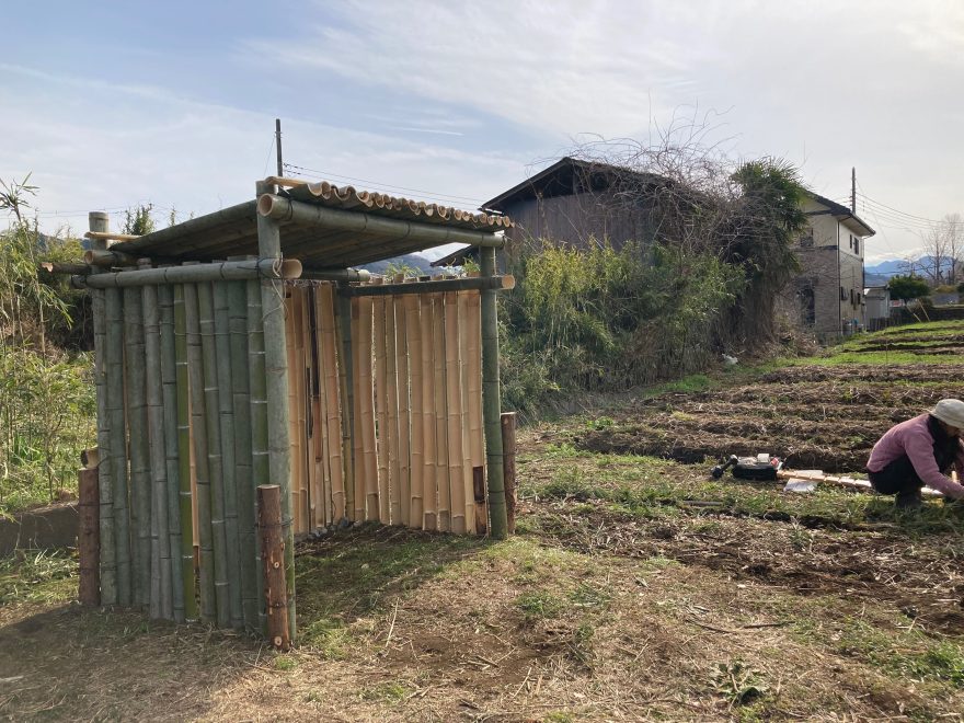 竹小屋が完成しました